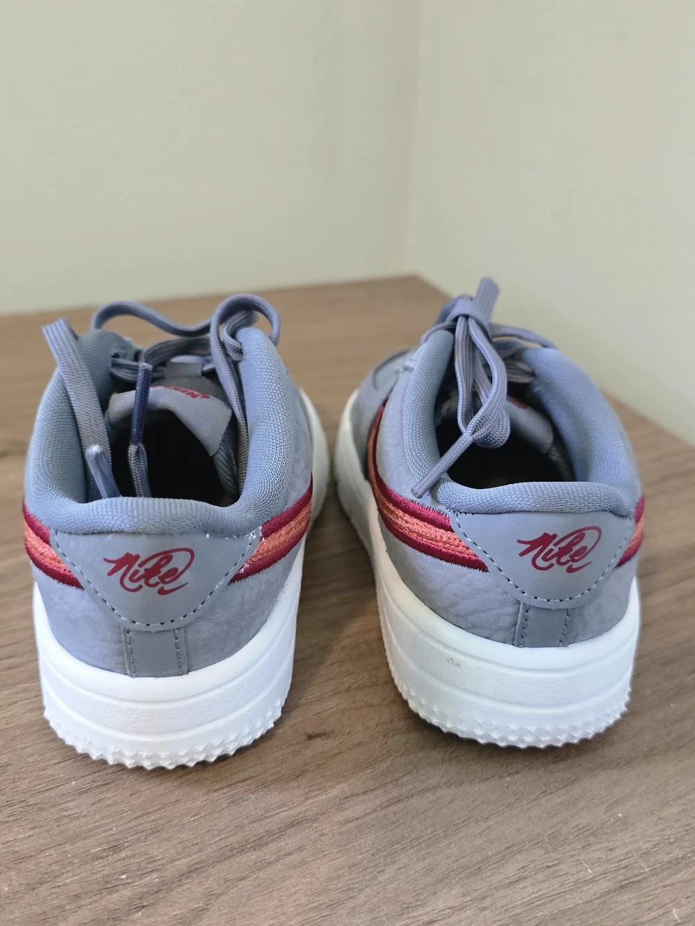 Nike Kids' Air Force 1 Low Top Sneakers - Gray with Crimson